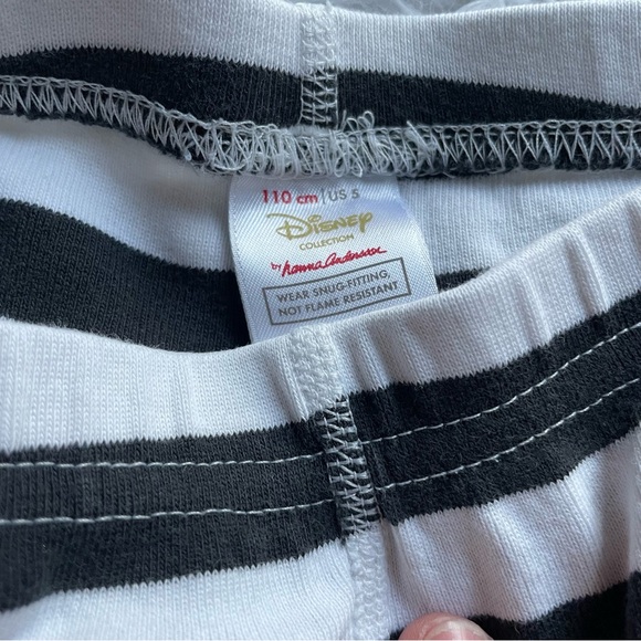 Hanna Andersson Disney Collection Pajama Set - Picture 5 of 5